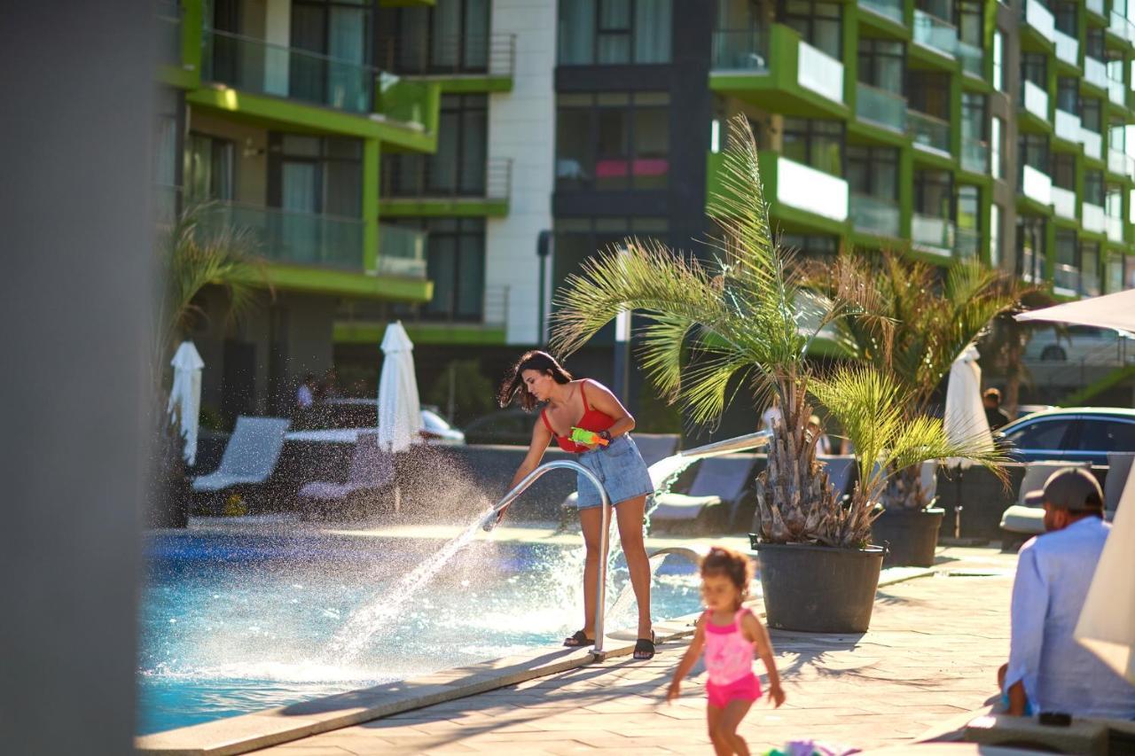 Sunrise Aparthotel Pool & Spa Mamaia Nord Нэводари Экстерьер фото